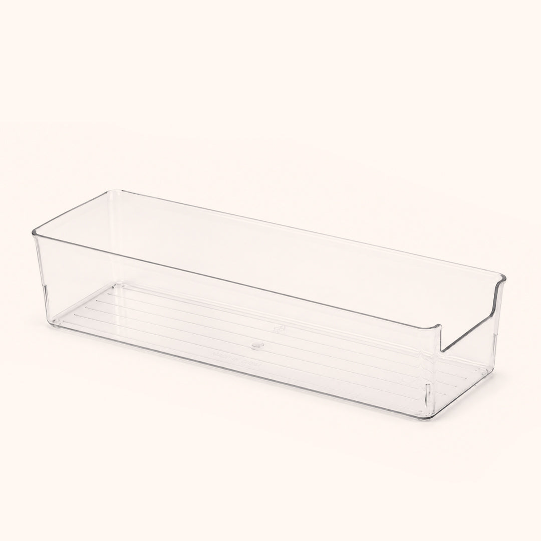 Clear acrylic transparent eyelash storage box for lash artists. Open‑top long design stores lashes, tweezers and salon tools, keeping your workstation neat and efficient.