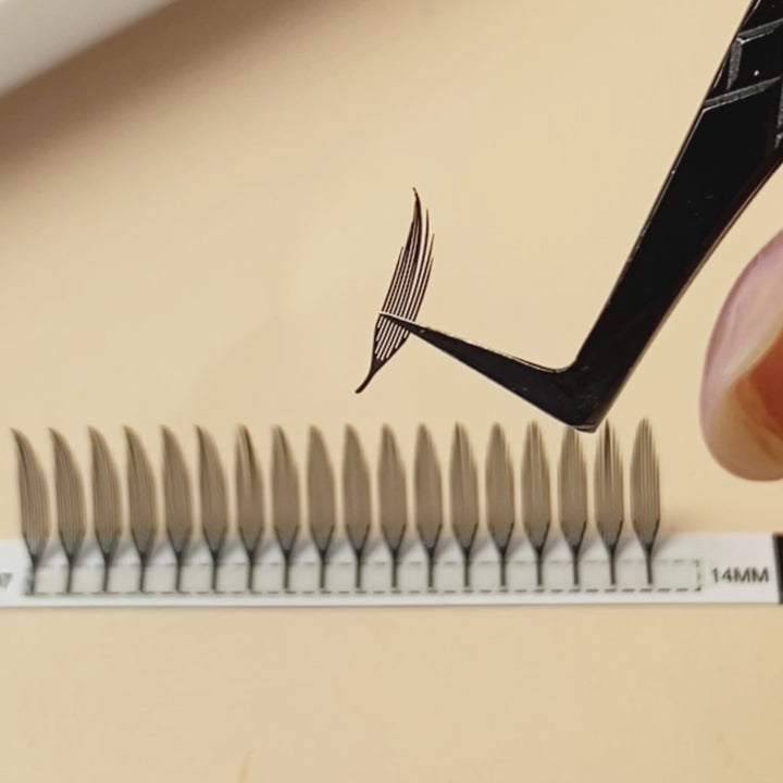 KOLYBEL Wispy Anime Lashes Extensions 